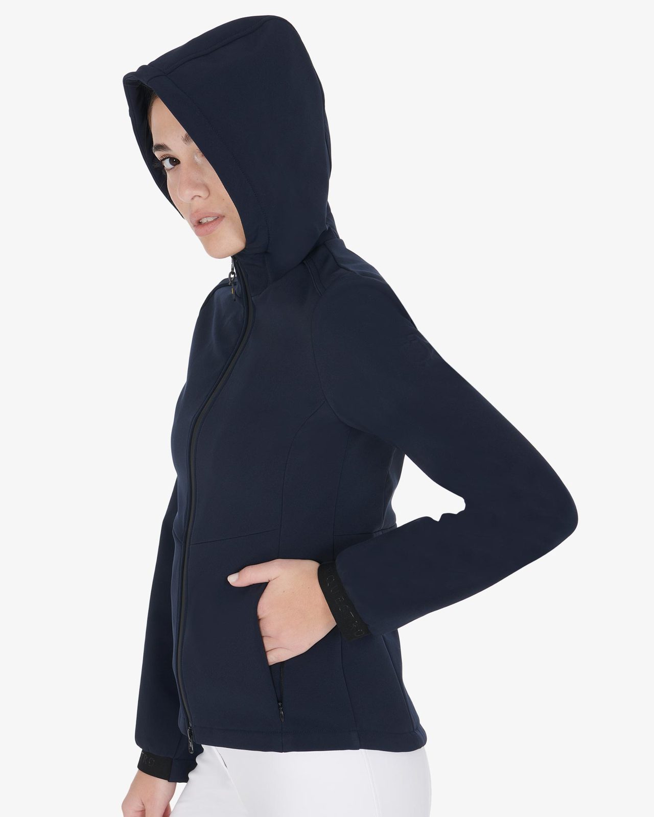 Women's slim fit softshell jacket with concealed pockets