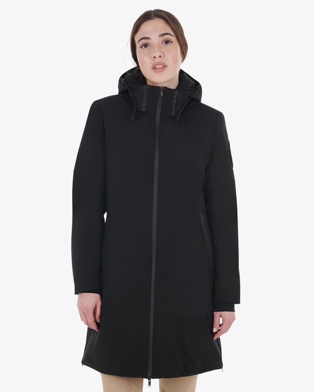 Women’s down jacket water-repellent and wind-proof