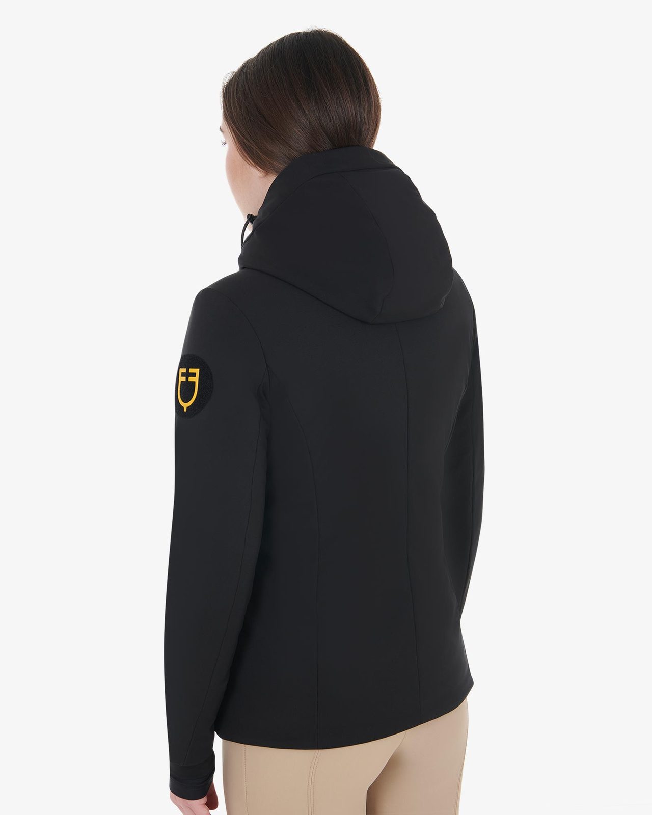 Down jacket water and wind repellent