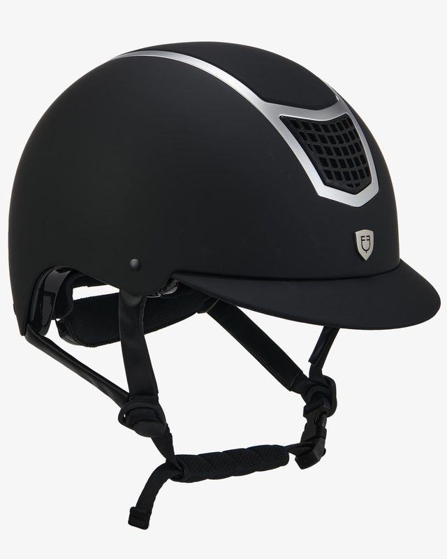 Ultra light helmet with polished frame homologation EN 1384-2023