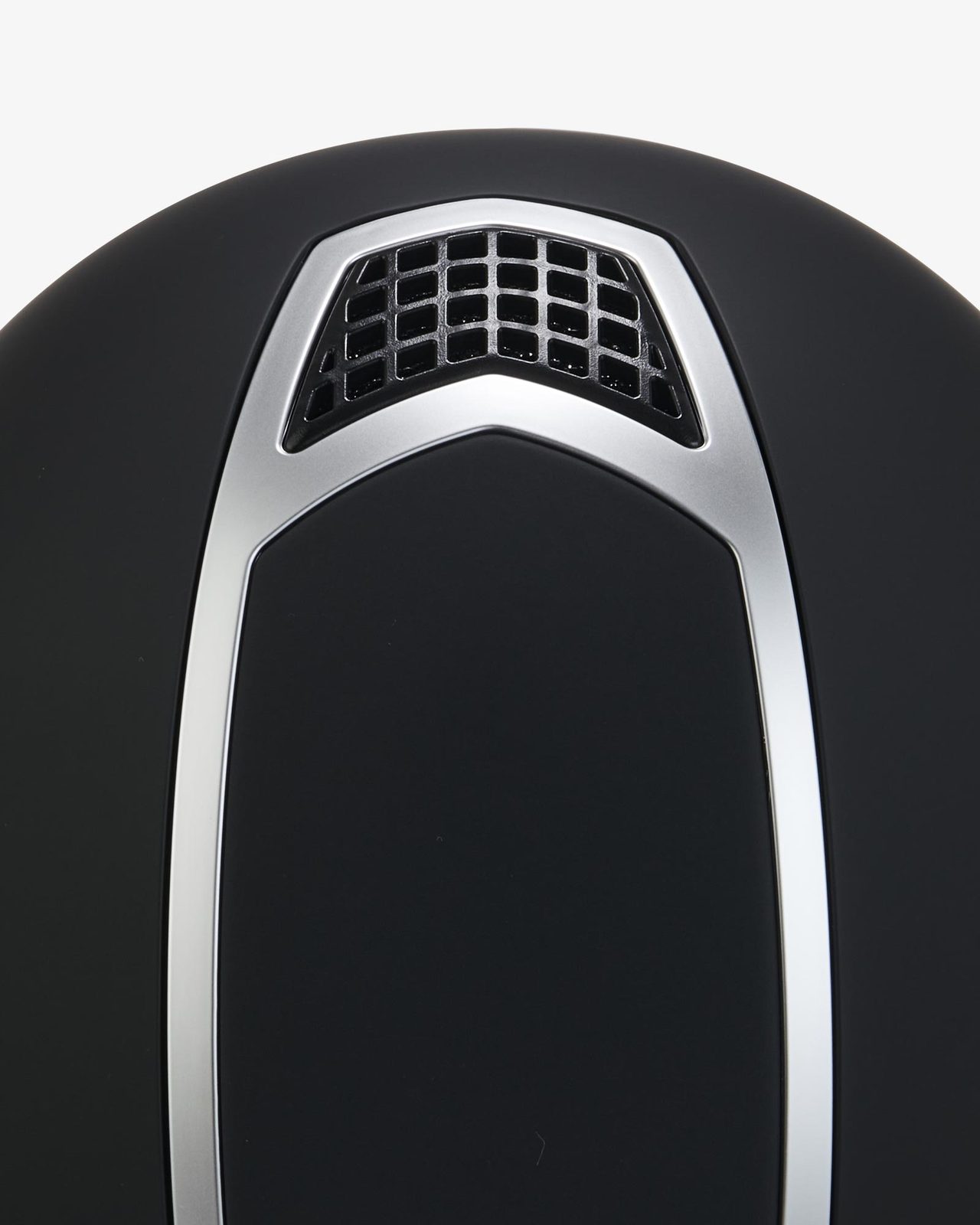 Ultra light helmet with polished frame homologation EN 1384-2023