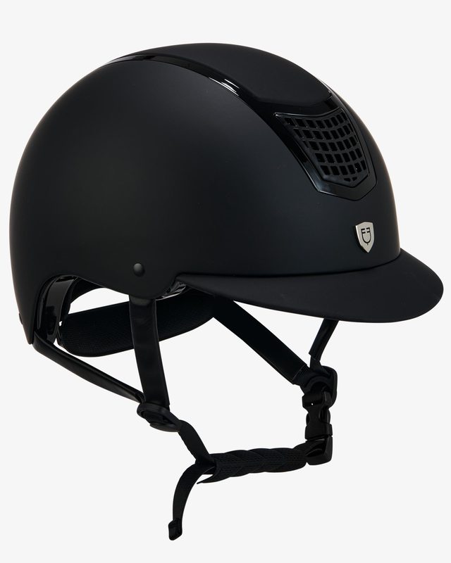 Ultra light helmet with polished frame homologation EN 1384-2023