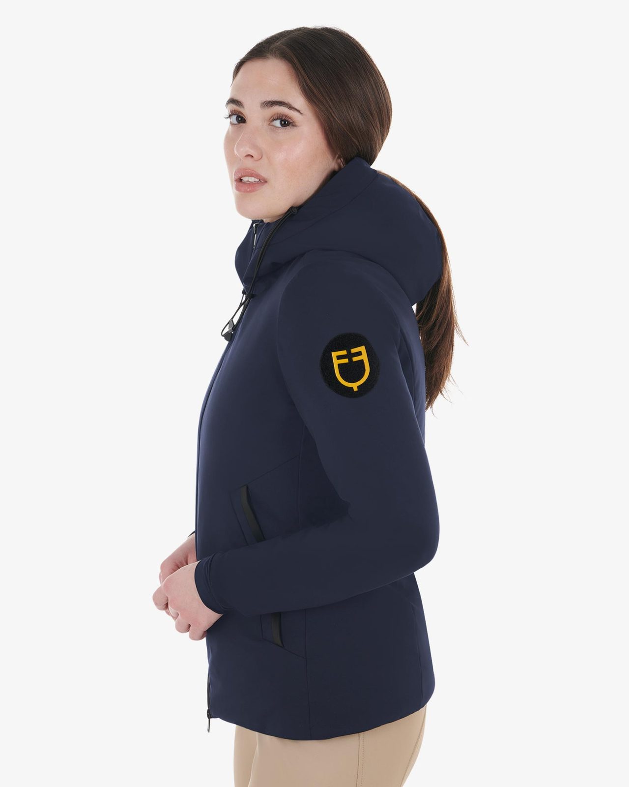 Down jacket water and wind repellent