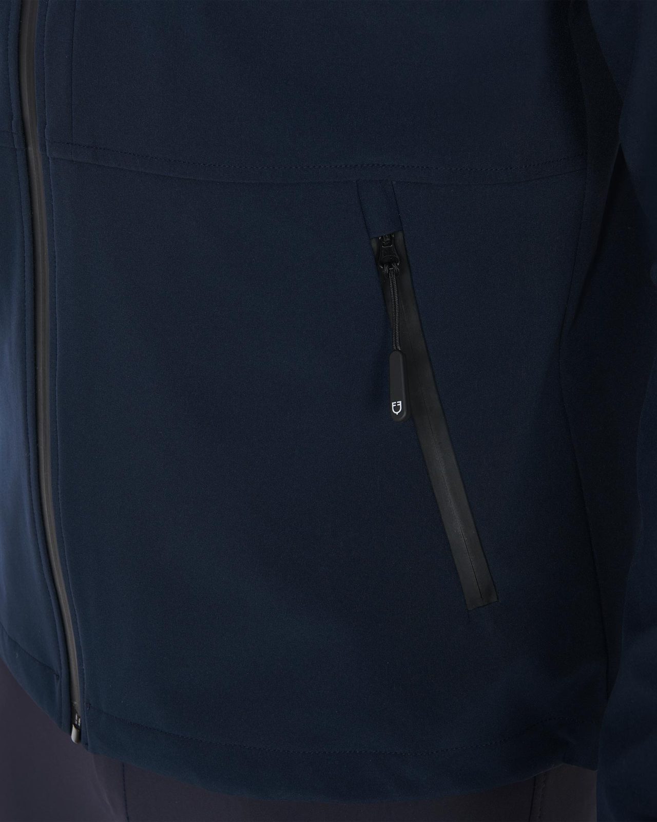 Men's jacket in breathable technical fabric