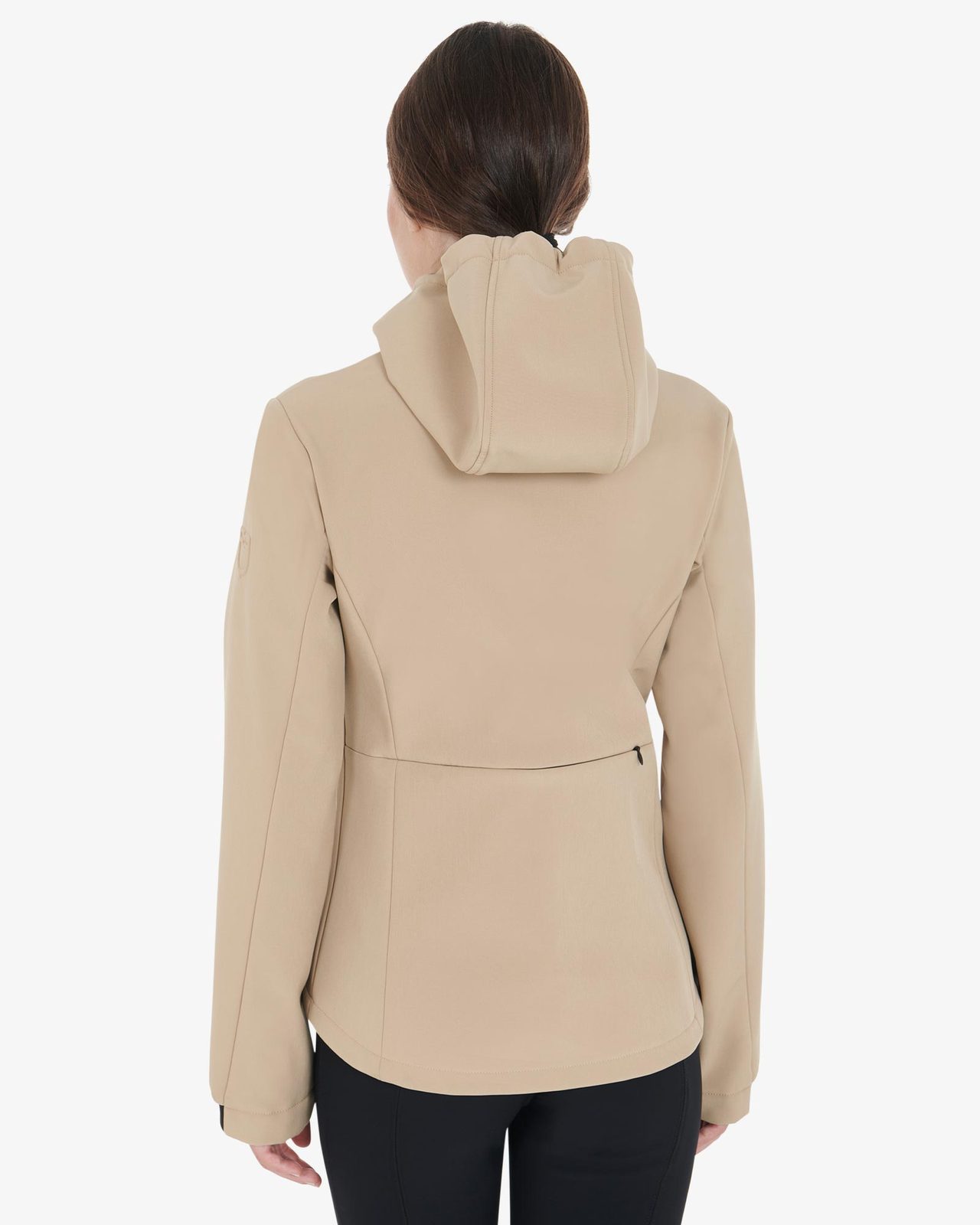 Women's slim fit softshell jacket with concealed pockets