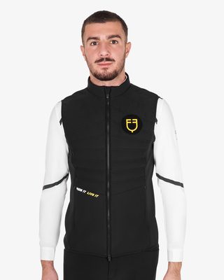 Men's slim fit sleeveless jacket in technical fabric