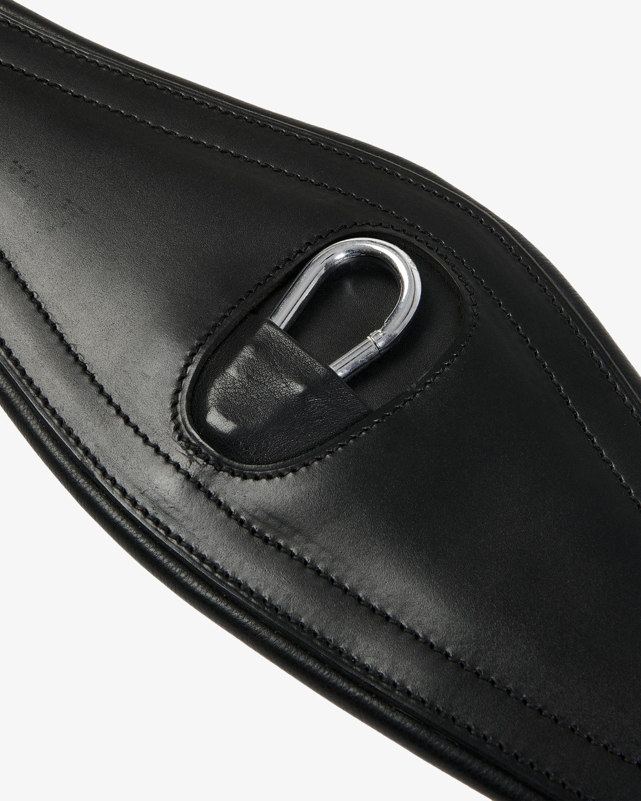 Leather jumping girth with elastic bands