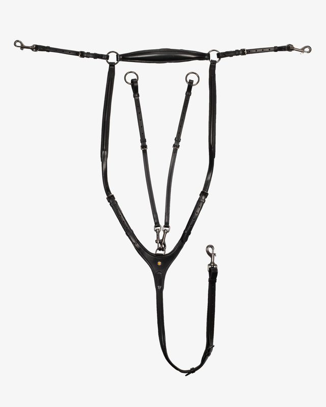 Removable martingale leather pectoral