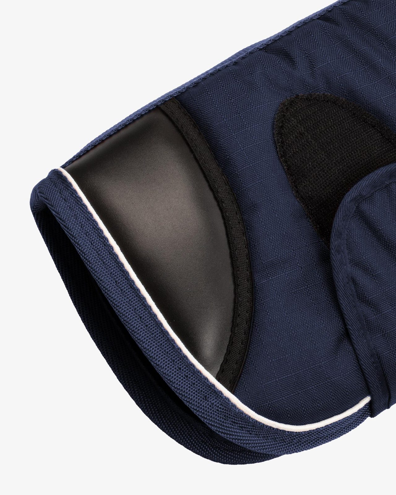 Travelling boots set and tail guard with rubber patch