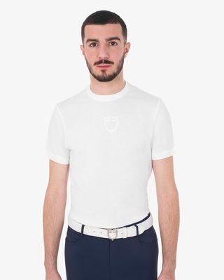 Men's basic T-shirt with tone-on-tone logo