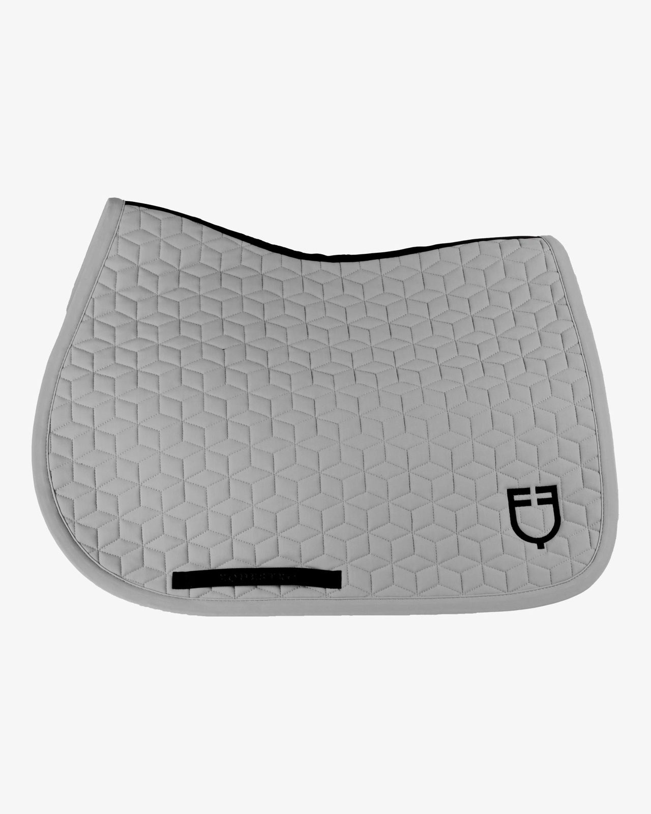 Jumping saddle pad cube quilting