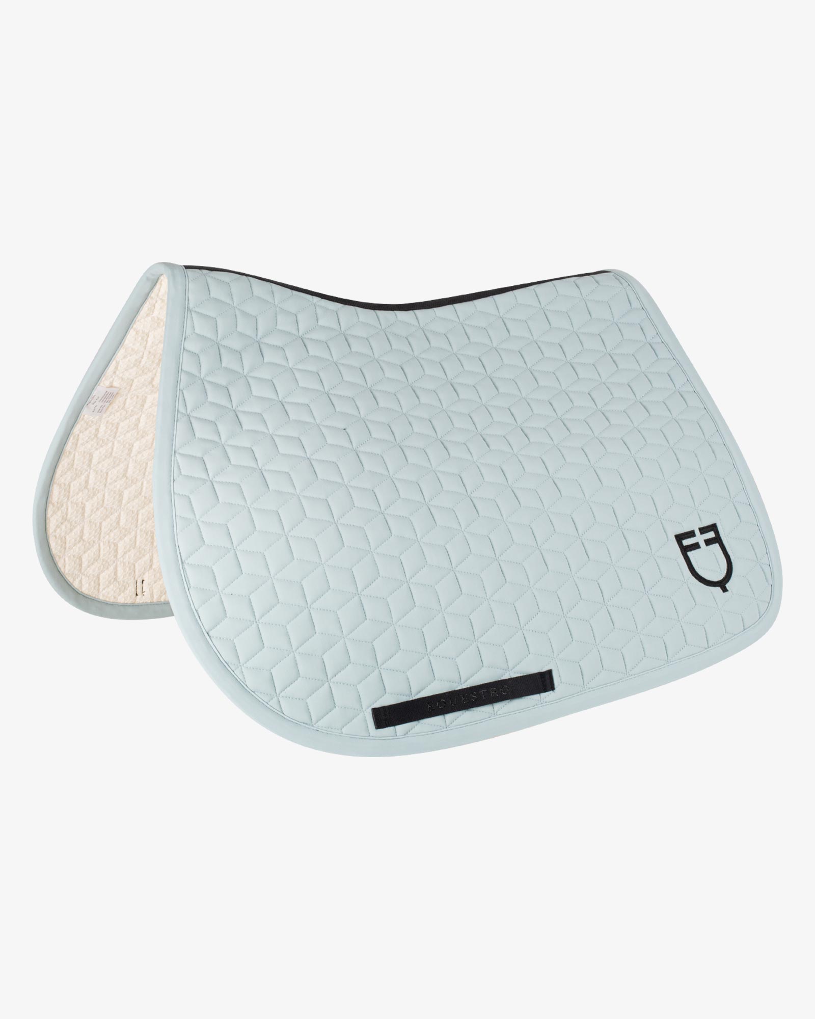 Jumping saddle pad cube quilting
