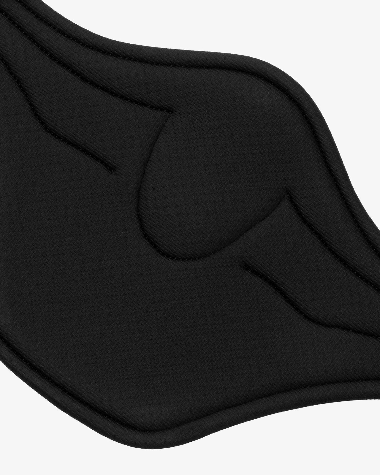 Jumping stud guard girth