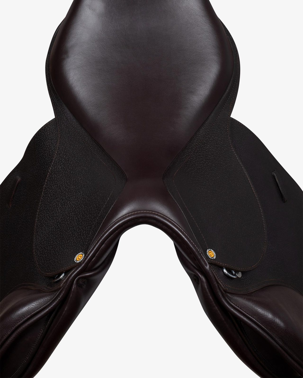 Jumping saddle hammered leather