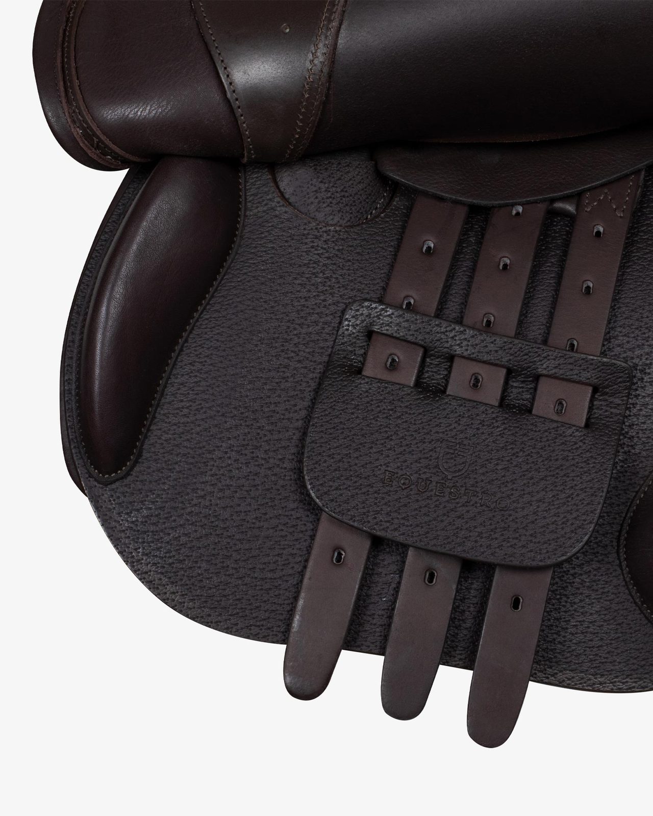 Jumping saddle hammered leather