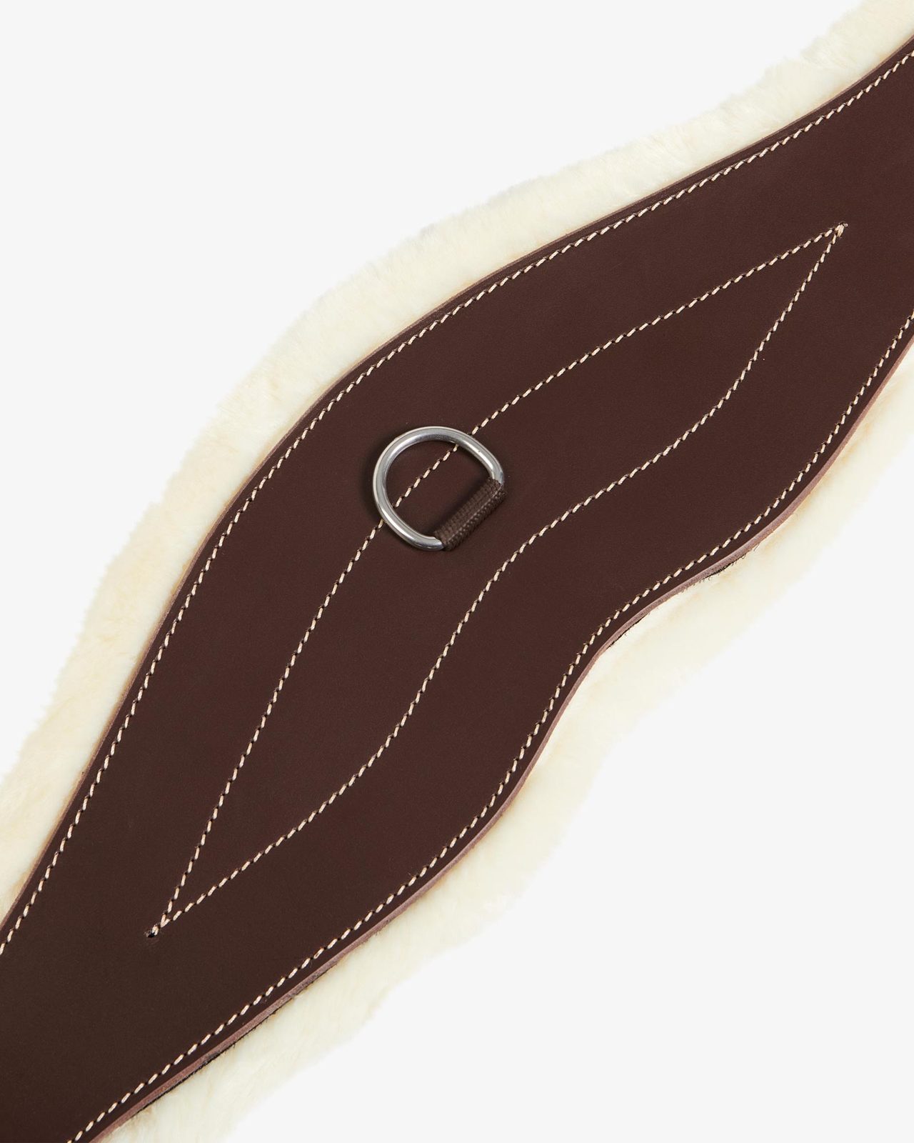 Jumping girth with synthetic lambskin