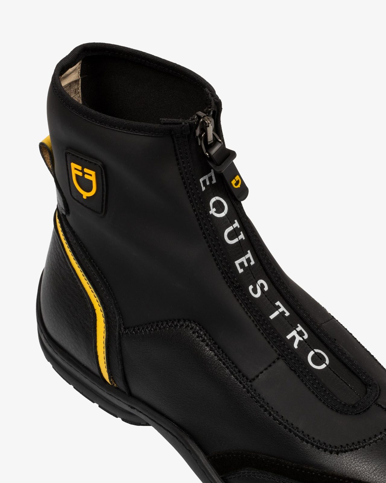 Pluton model ankle boot