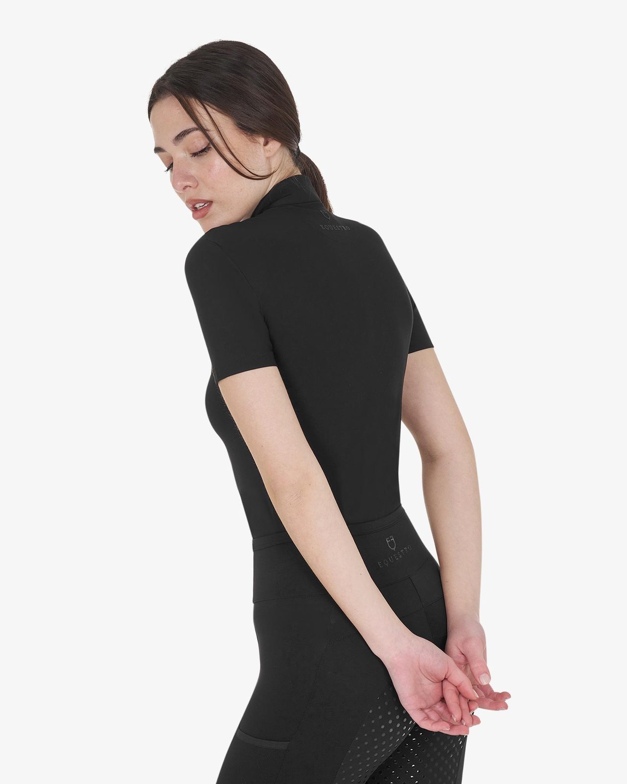 Polo training donna slim fit con zip e perline sul colletto