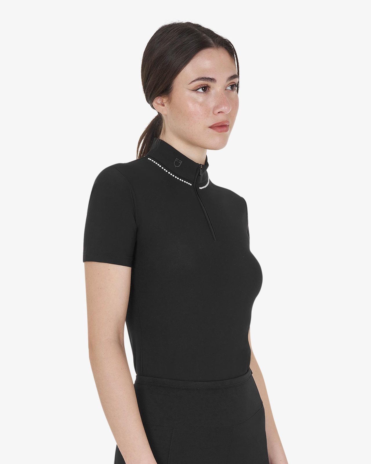 Polo training donna slim fit con zip e perline sul colletto