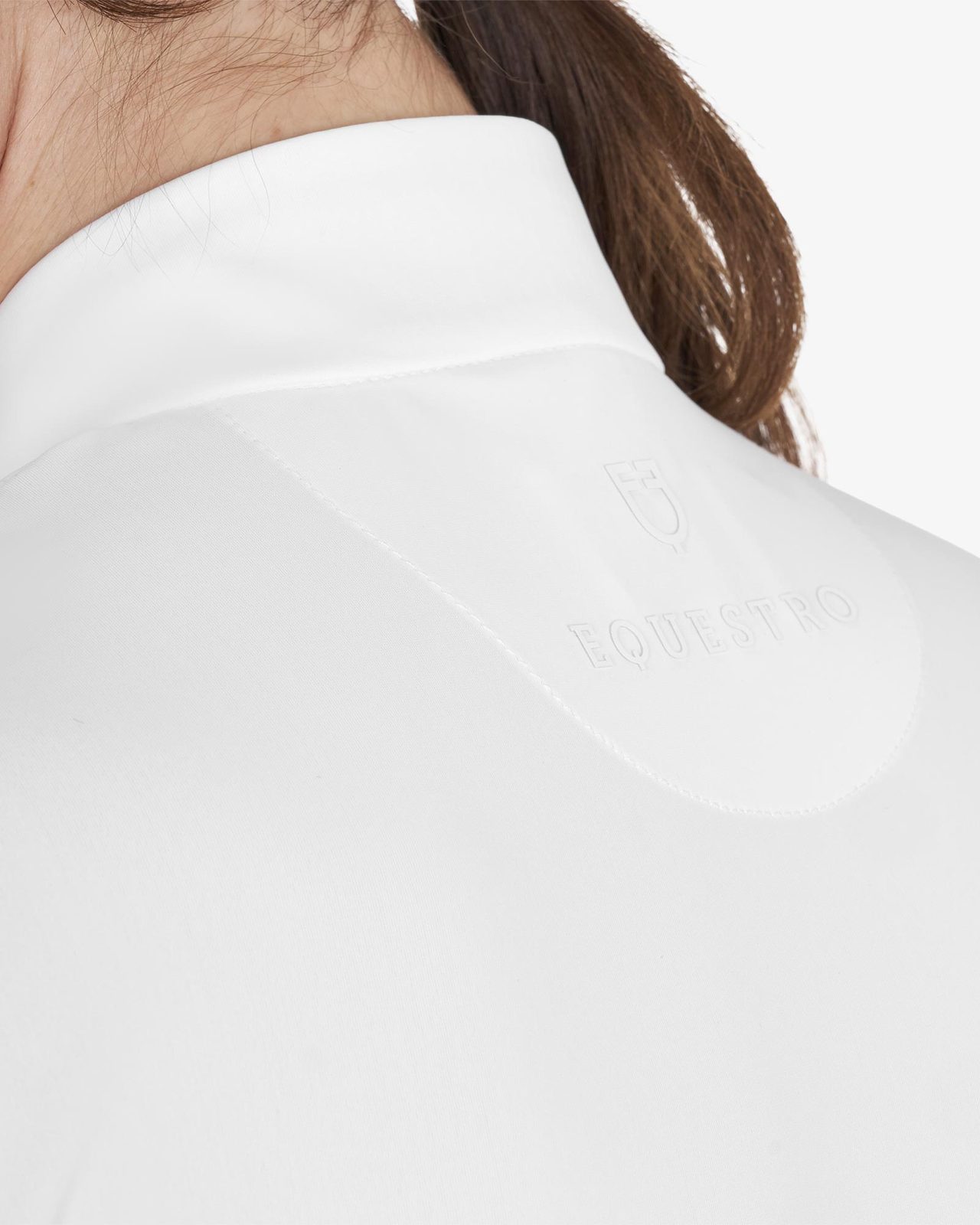 Polo training donna slim fit con zip e perline sul colletto