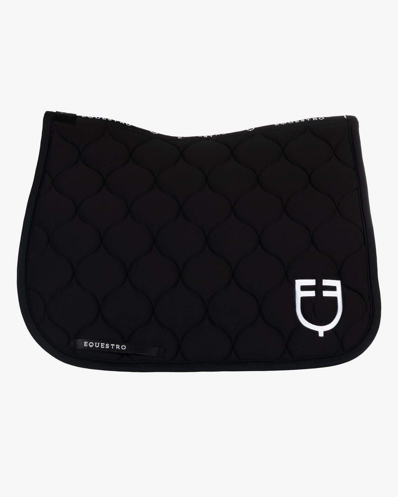 Dressage saddle pad with onion quilting