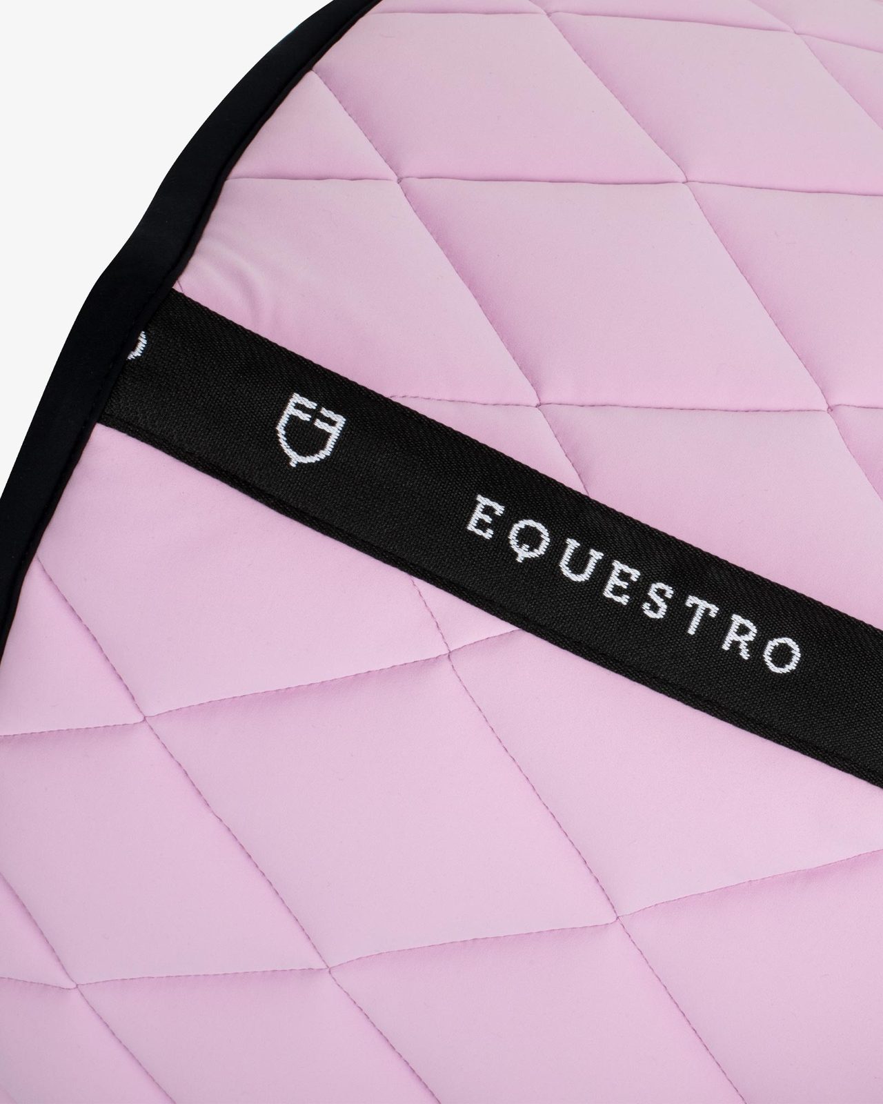 Dressage saddle pad in technical fabric