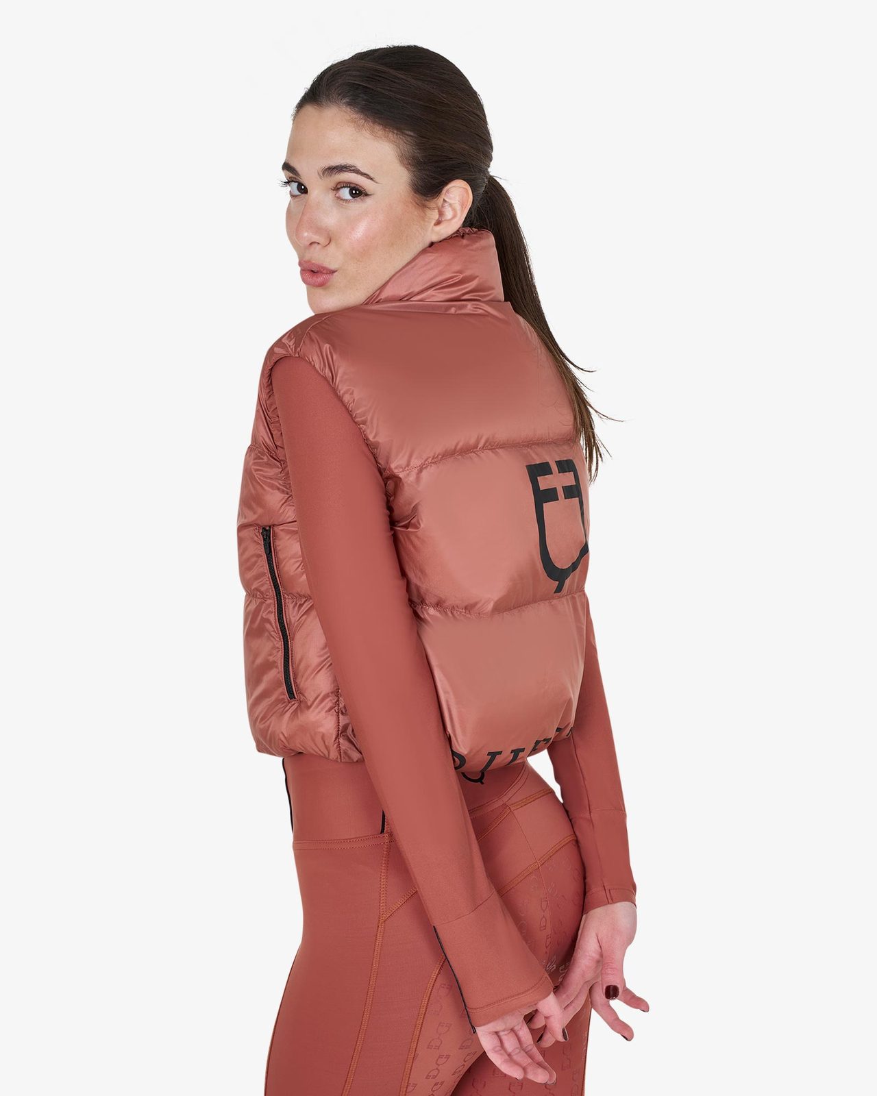 Smanicato donna corto con zip