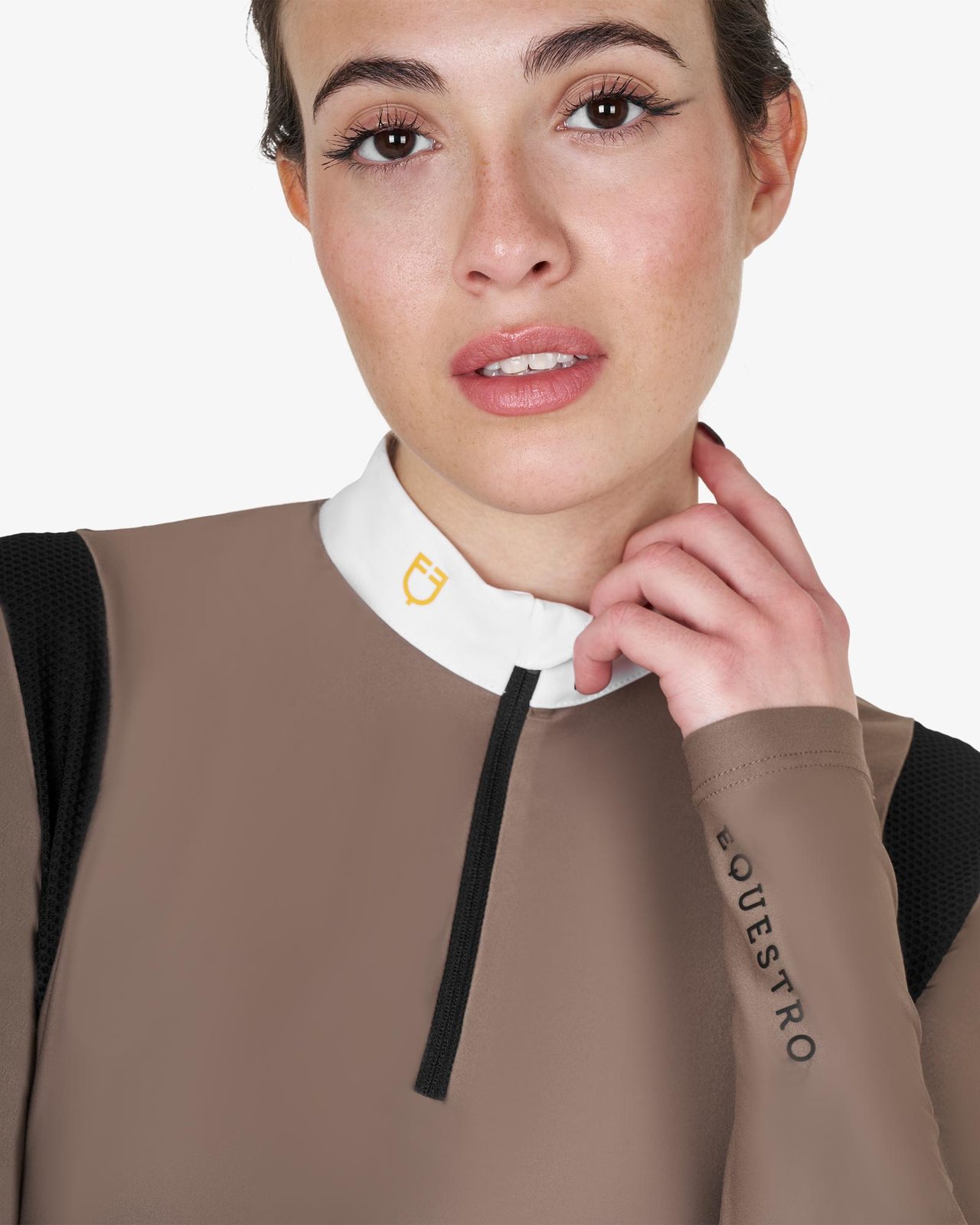 Polo donna slim fit in tessuto tecnico