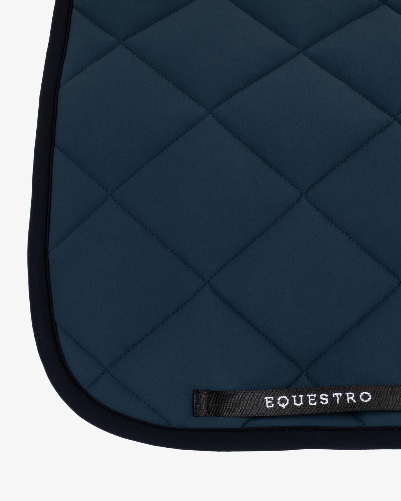 Dressage saddle pad in technical fabric