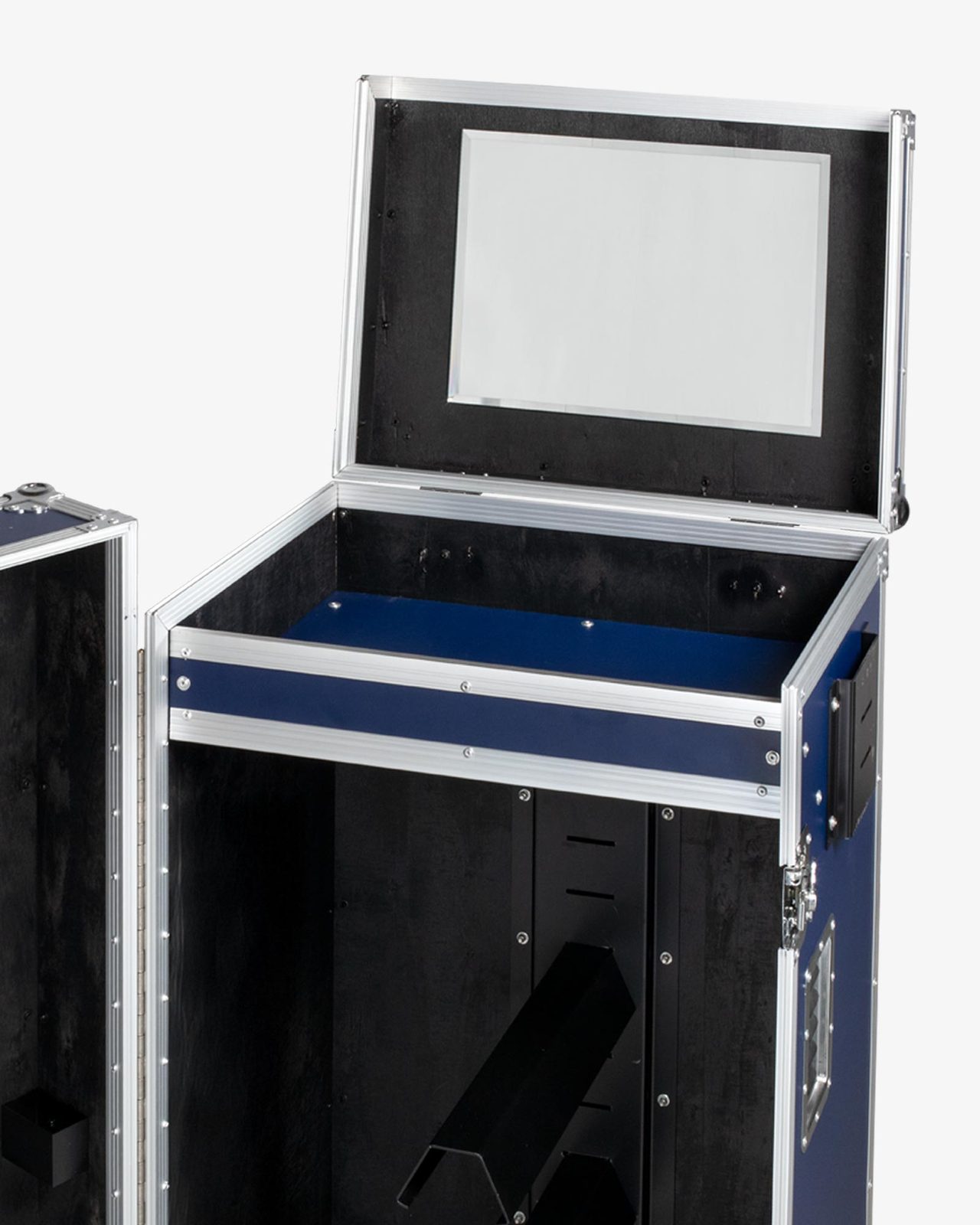 Silver hardware saddle cabinet 65x62x138cm