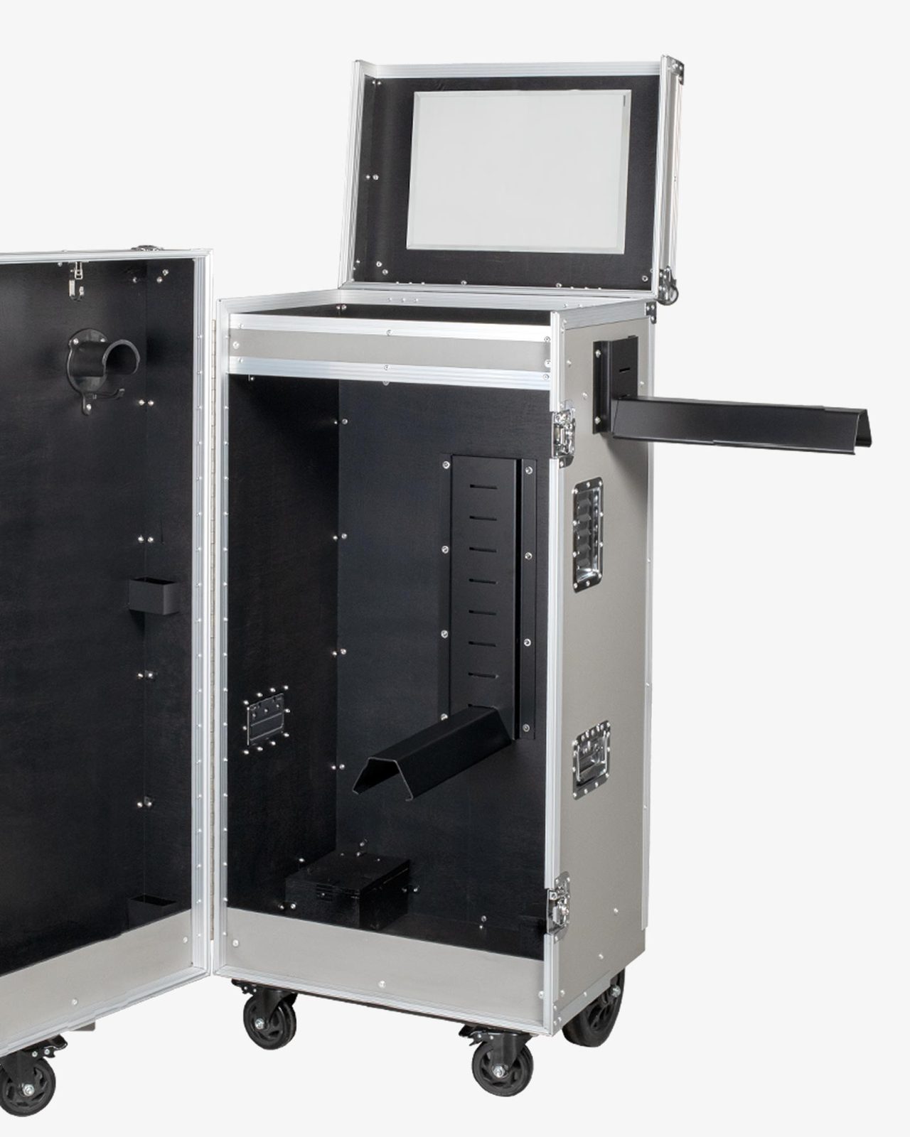 Silver hardware saddle cabinet 65x62x138cm