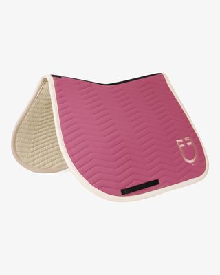 Wave Quilting jumping saddle pad in technical fabric
