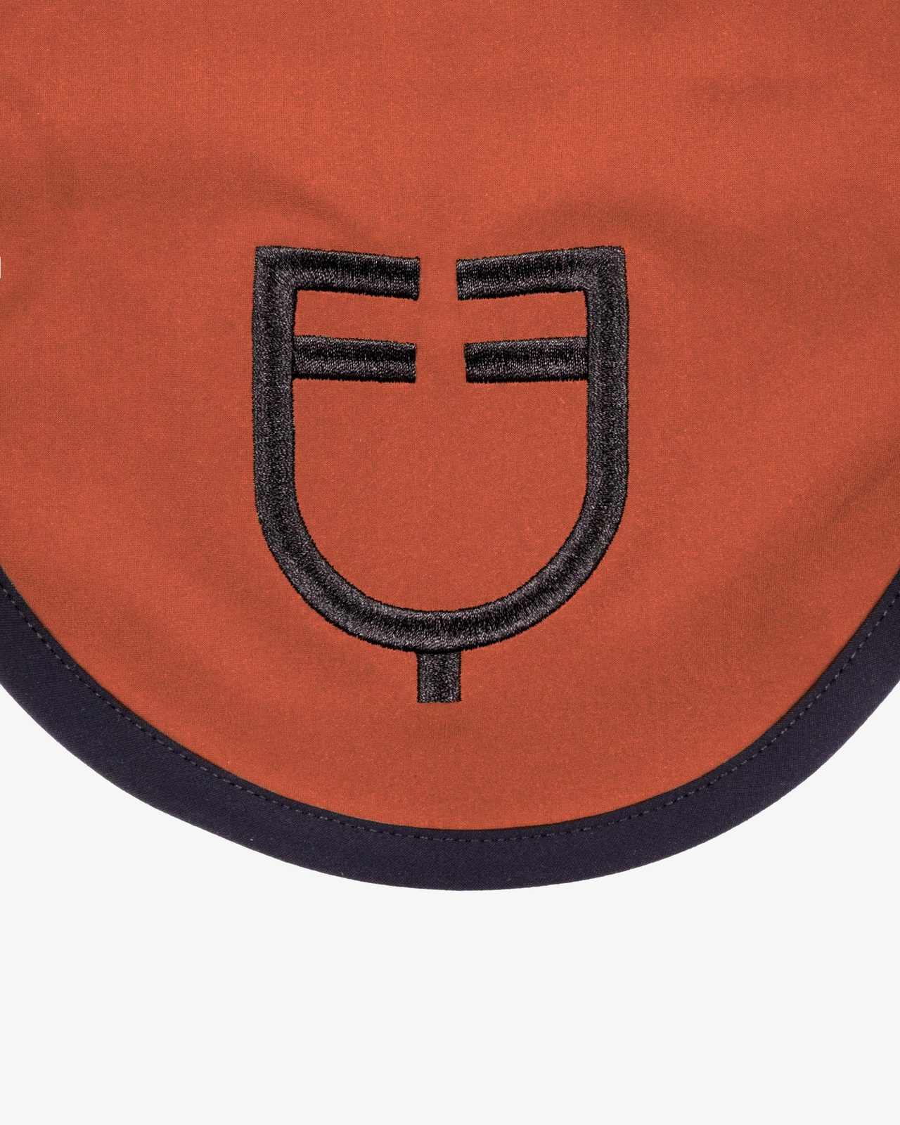Black line edition fly veil in stretch material