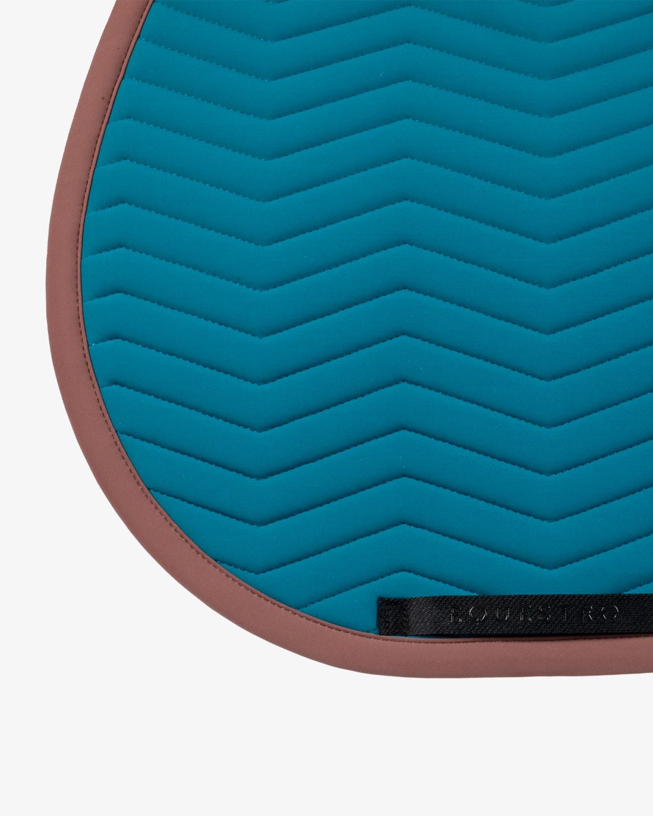 Wave Quilting jumping saddle pad in technical fabric