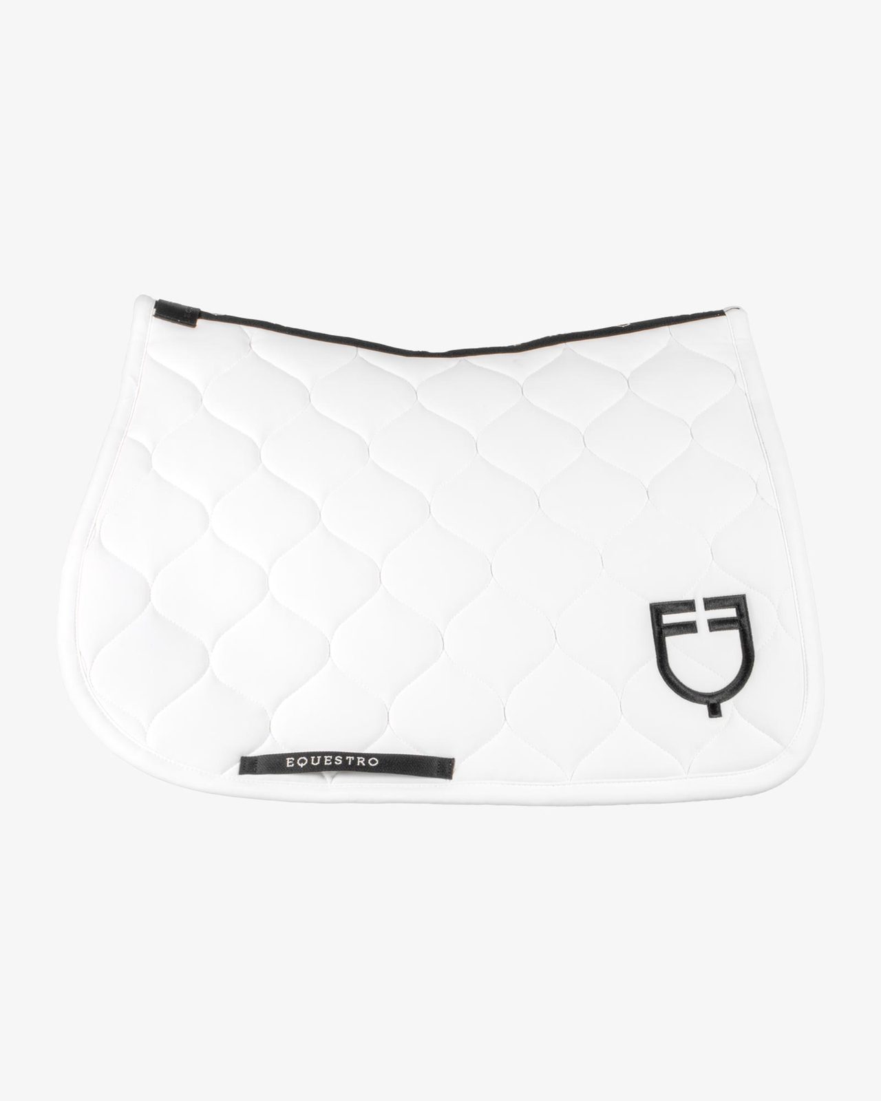 Jumping saddle pad with onion quilting