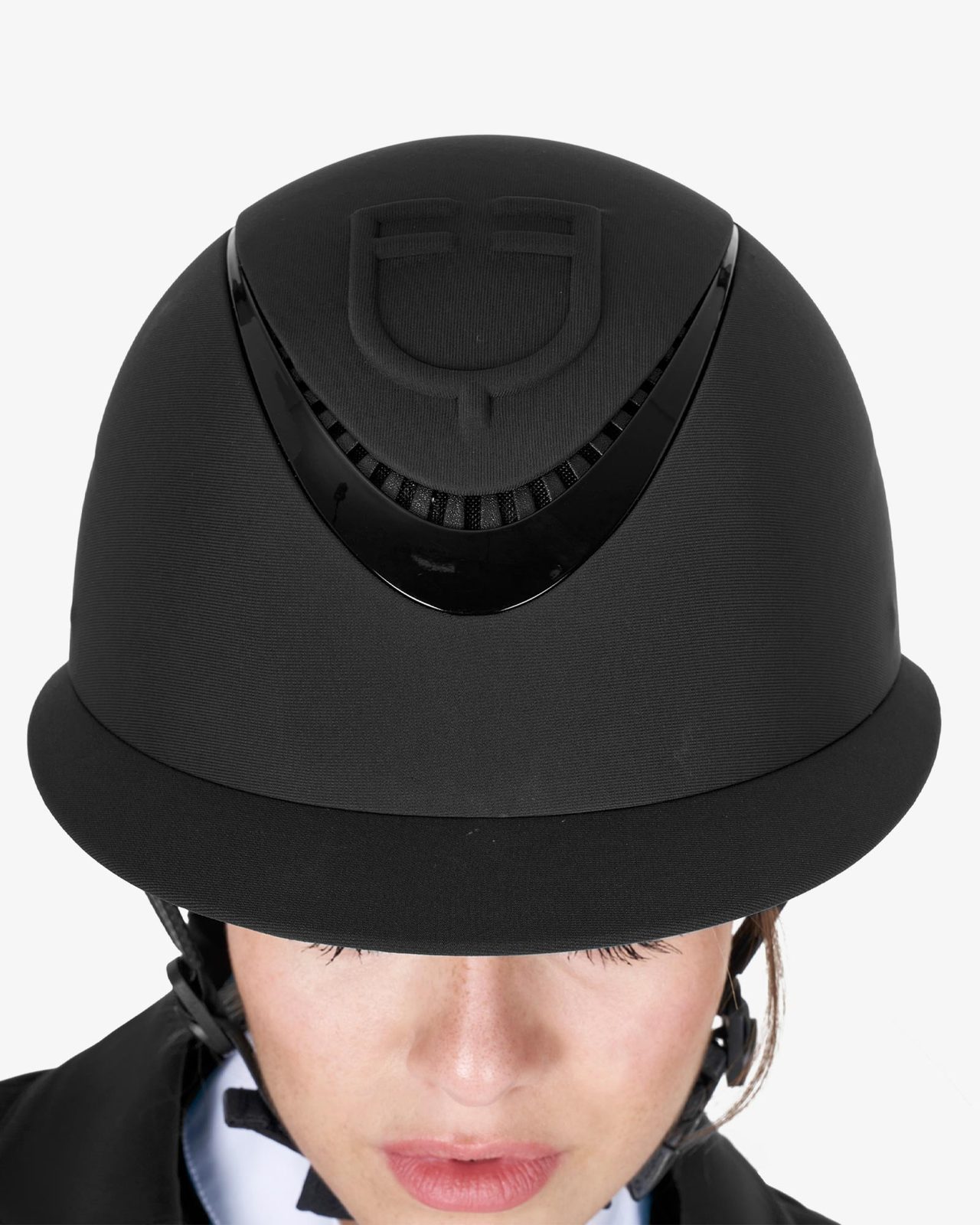 Women's helmet with wide visor and embossed logo homologation EN 1384-2023