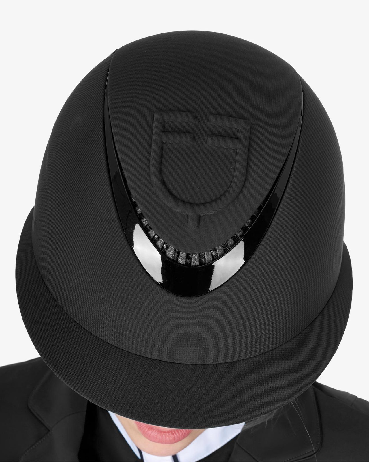 Women's helmet with wide visor and embossed logo homologation EN 1384-2023