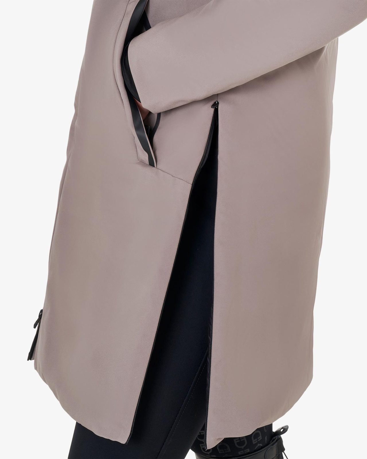 Women’s down jacket water-repellent and wind-proof