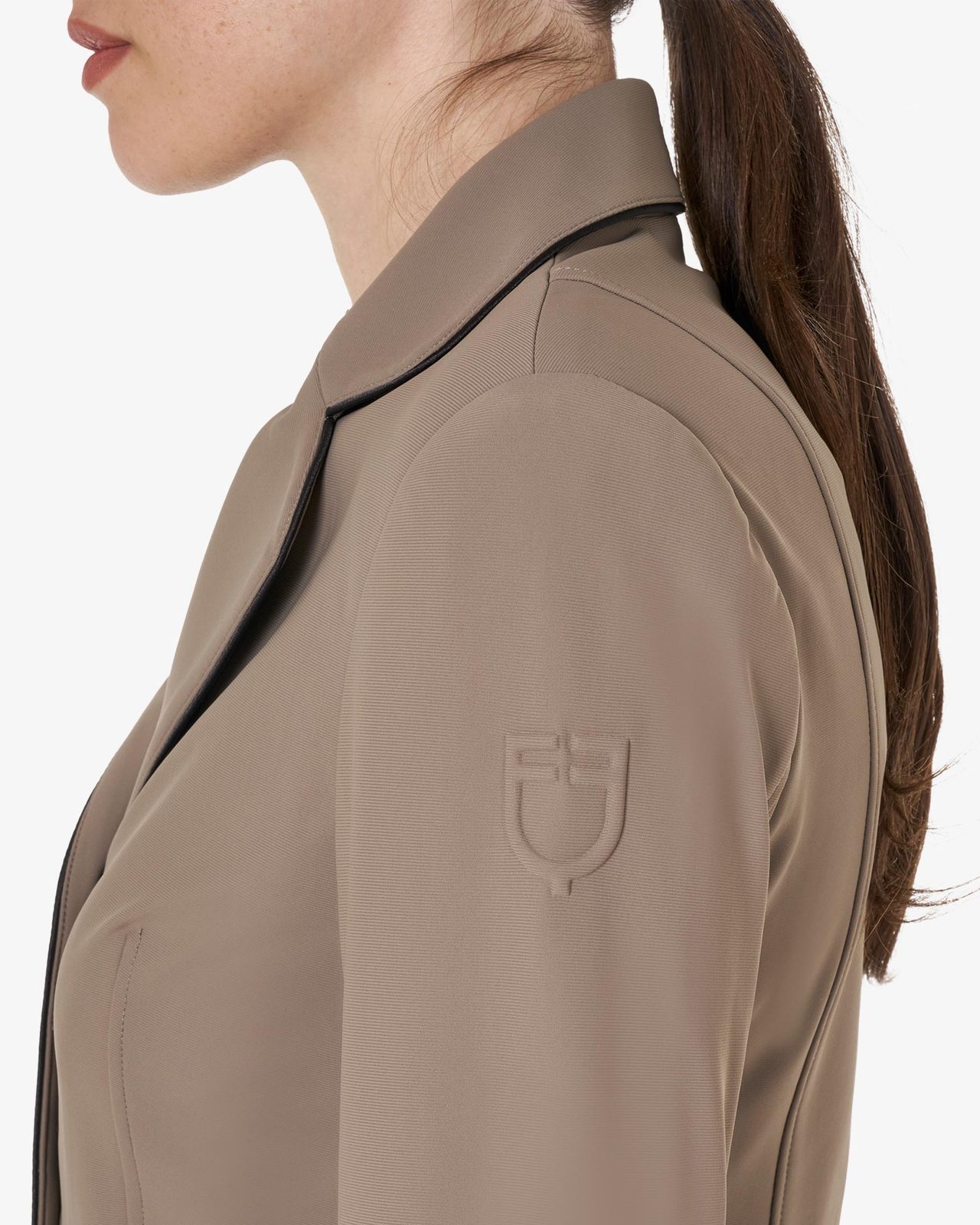 Women's competition jacket in technical fabric