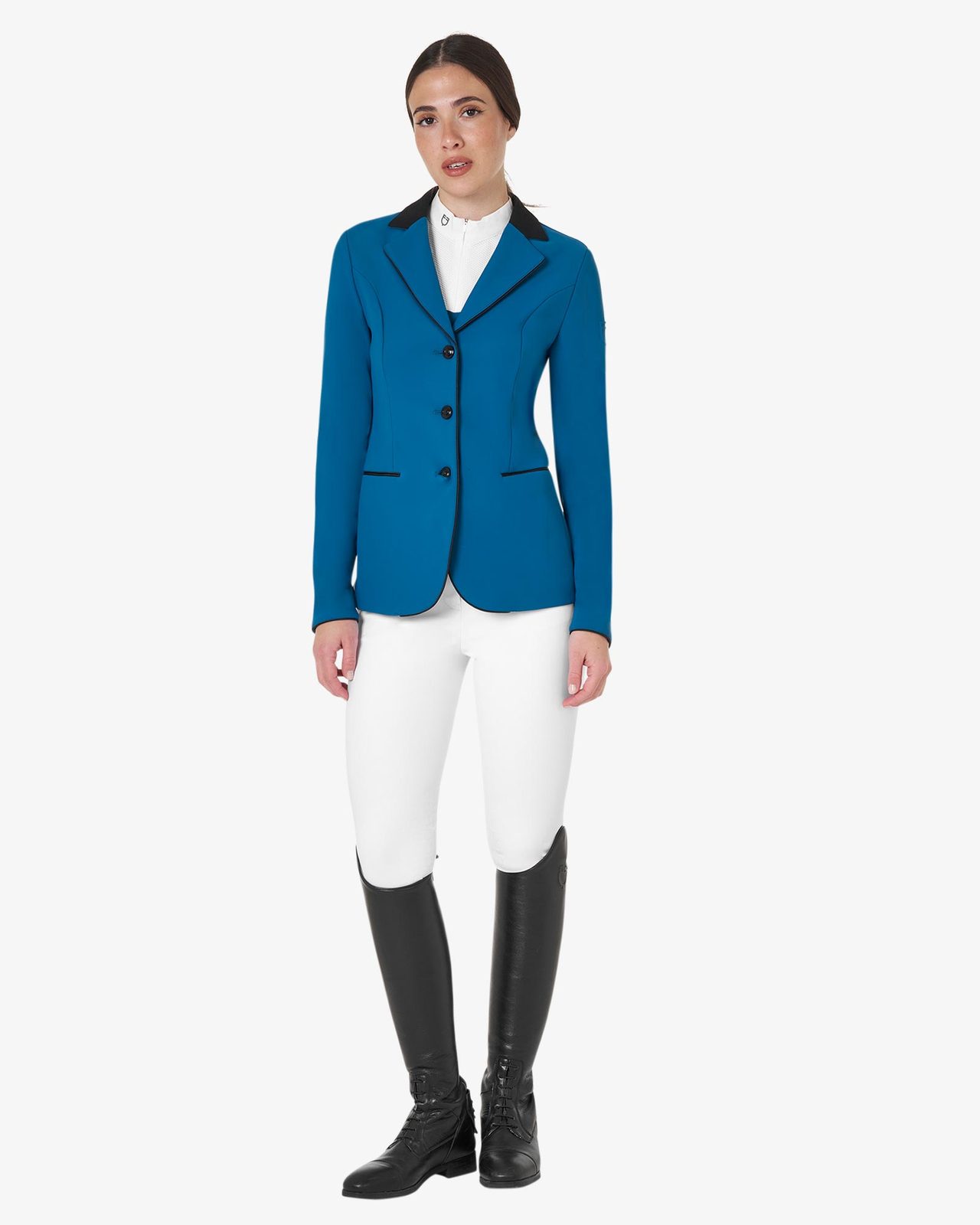 Women's three-button competition jacket