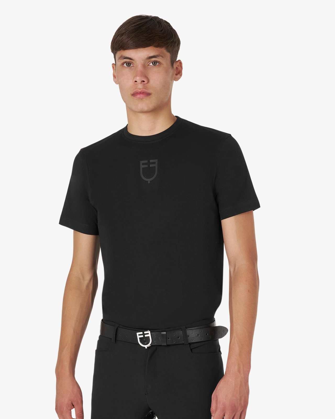 Men's basic T-shirt with tone-on-tone logo