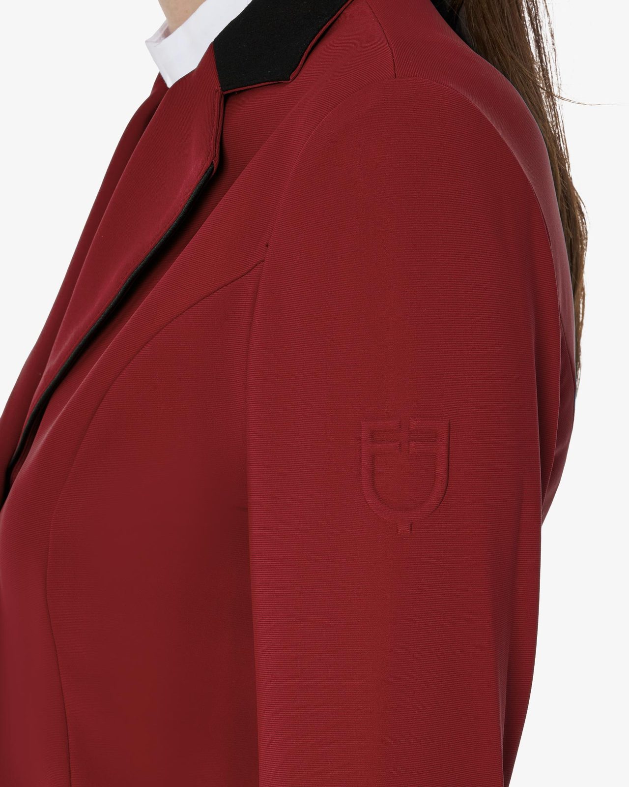 Women's three-button competition jacket
