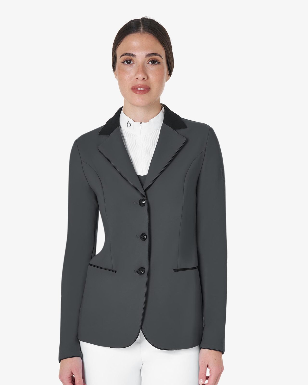 Women's three-button competition jacket