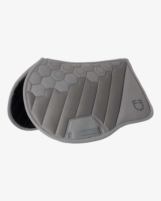 Ridertechnology jumping saddle pad