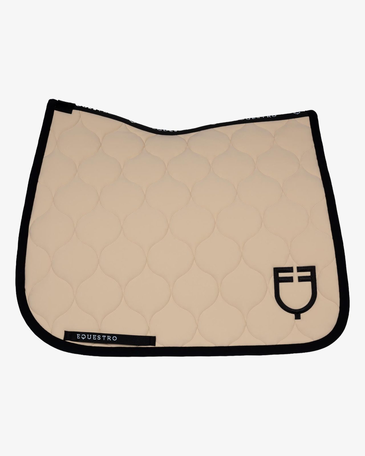 Dressage saddle pad with onion quilting