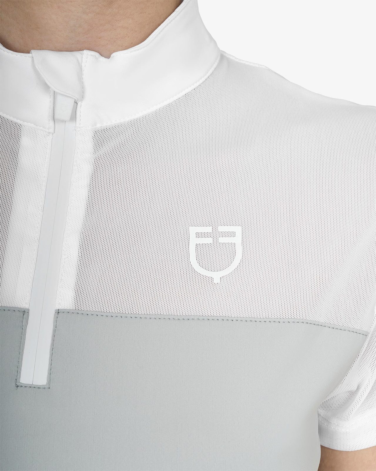 Women's training polo shirt with mesh inserts