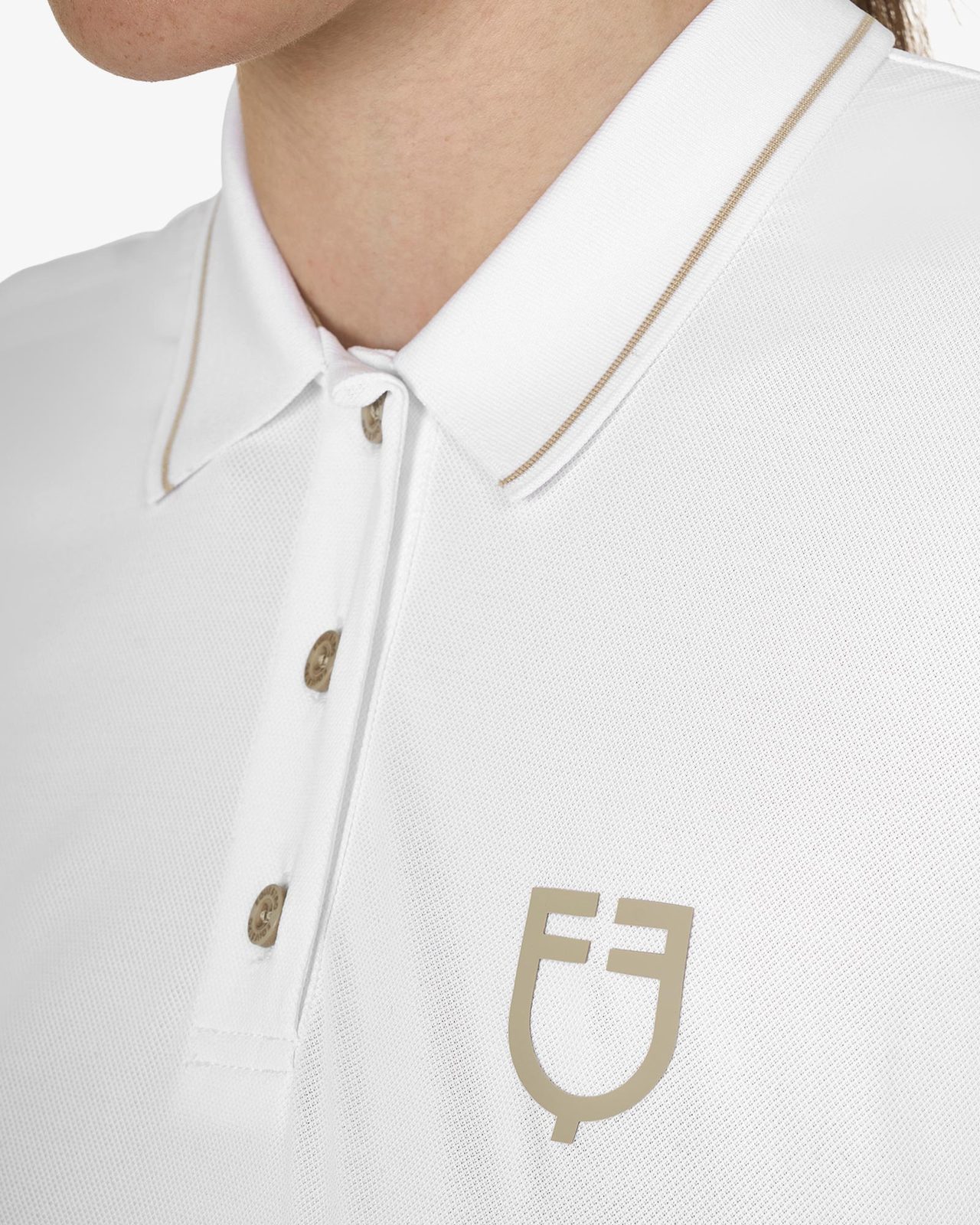 Women's slim fit polo shirt in breathable fabric