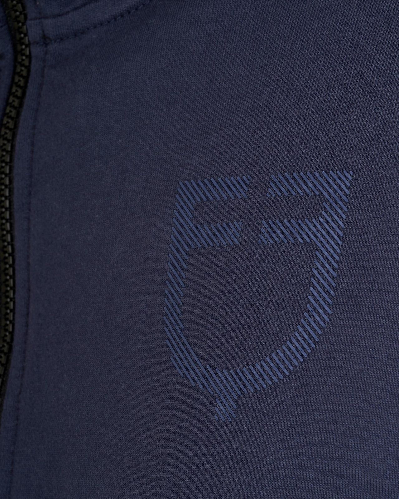 Men's sweatshirt with adjustable hood and zip