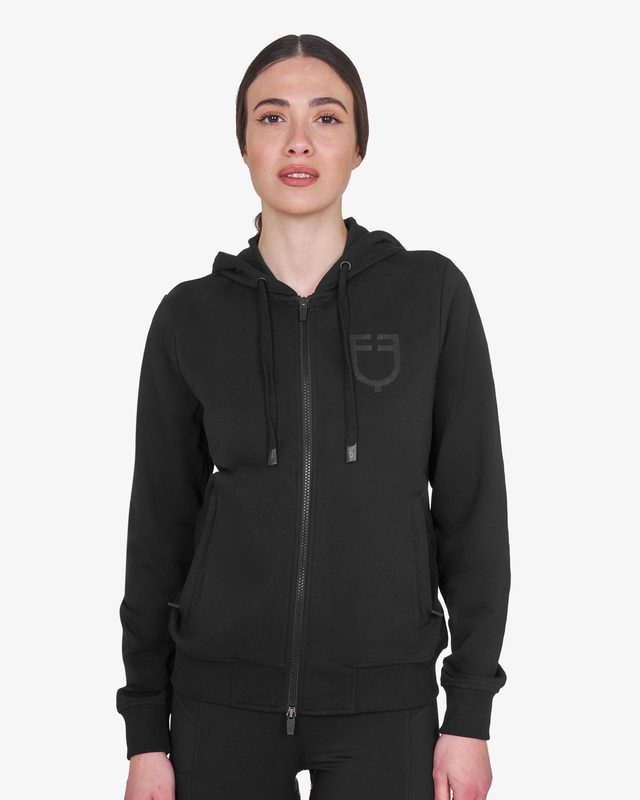 Women's sweatshirt with adjustable hood and zip