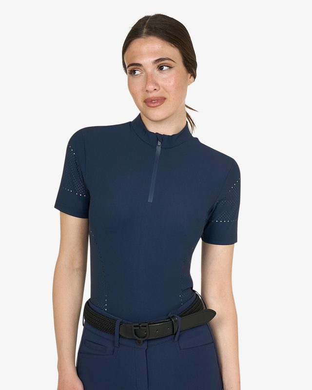 T-shirt donna da allenamento in tessuto tecnico con microfori